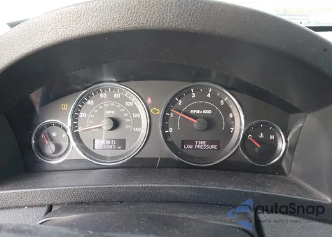 2010 Jeep Grand Cherokee Laredo из США, поврежденный, VIN 1J4PR4GK1AC149403